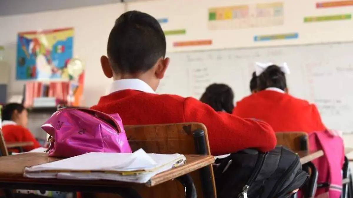 El regreso a clases en educación básica será presencial